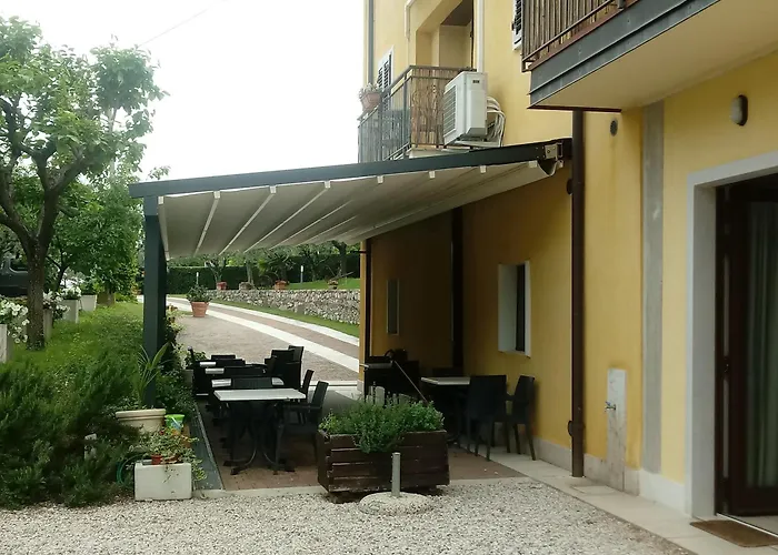 Al Vajo Vakantieboerderij Lazise
