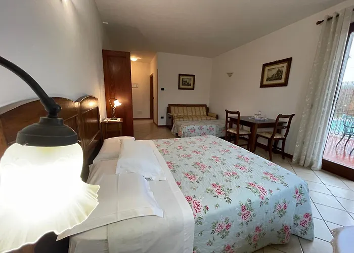 Al Vajo Feriegård Lazise